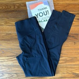 Halara size M NWT! Full length